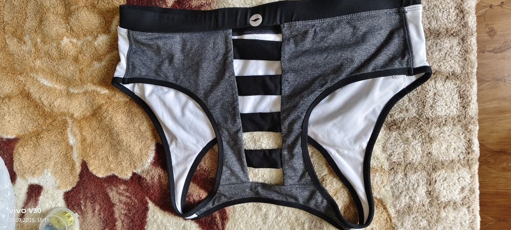 Спортивные топы 2 шт