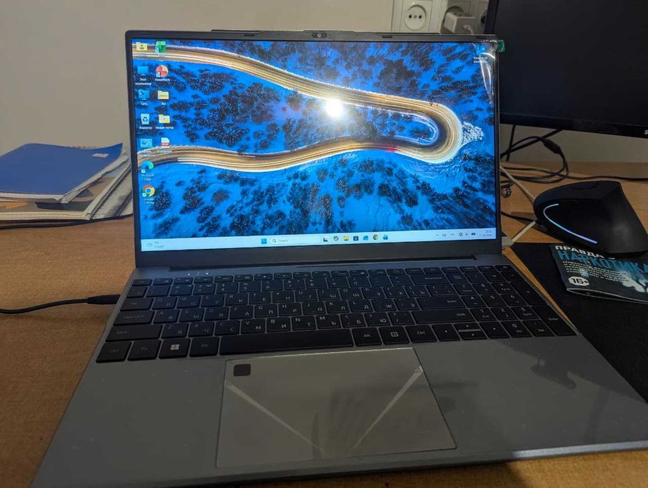 Ноутбук, практический новый. Win11, N95, 16Gb, SSD 477Gb