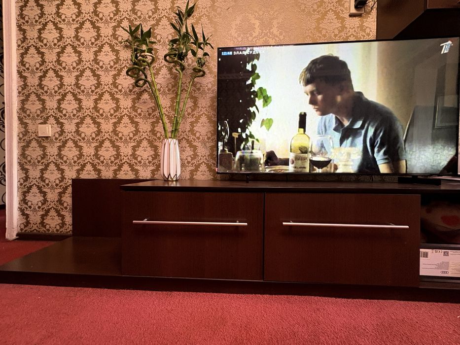 Подставка для телевизора