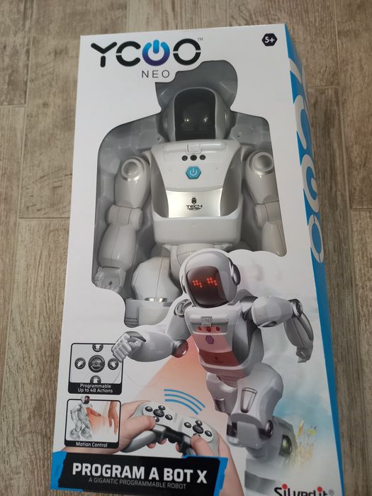 Програмируем интерактивен робот Silverlit YCOO RC Program A Bot X