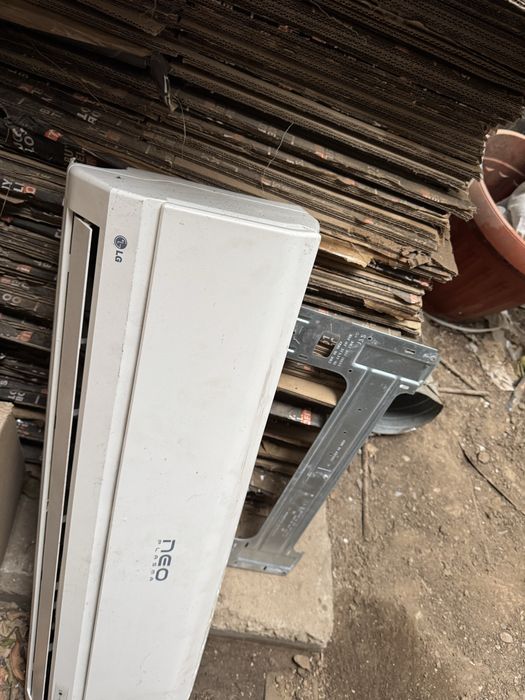 Aer conditionat LG functional fara telecomanda