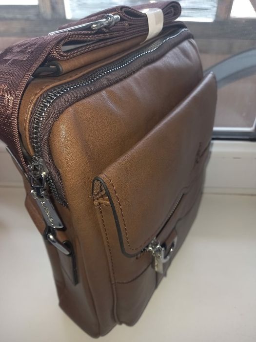 Продам сумку барсетку