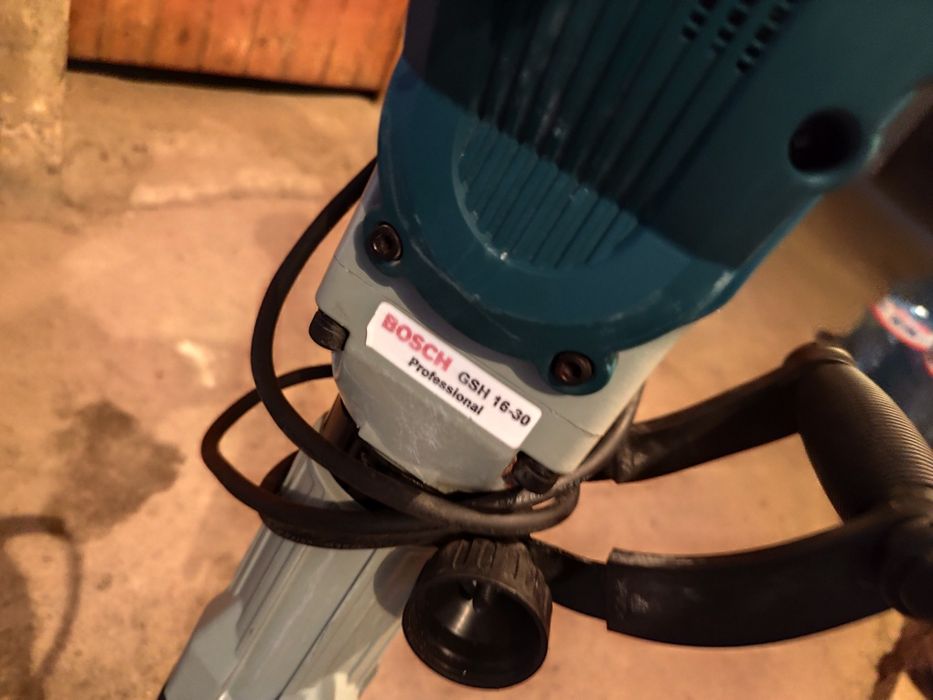 Къртач Bosch GSH 16-30 1750 W