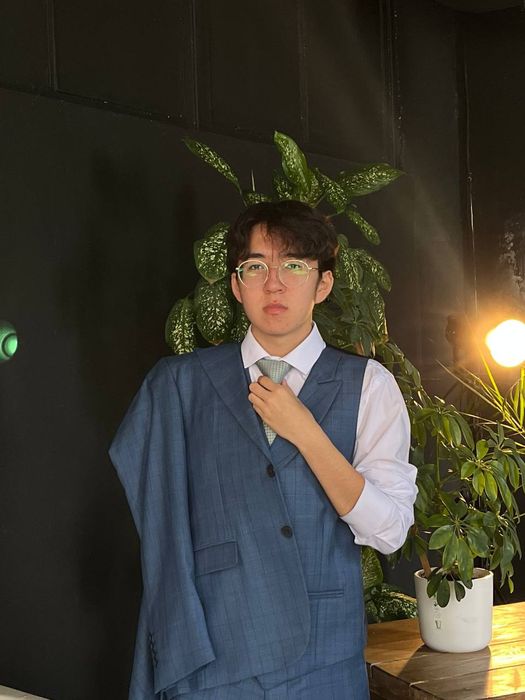 Костюм тройка элит