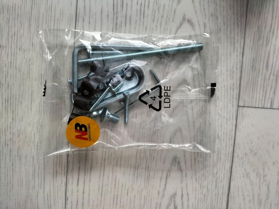 Продам кранштейн