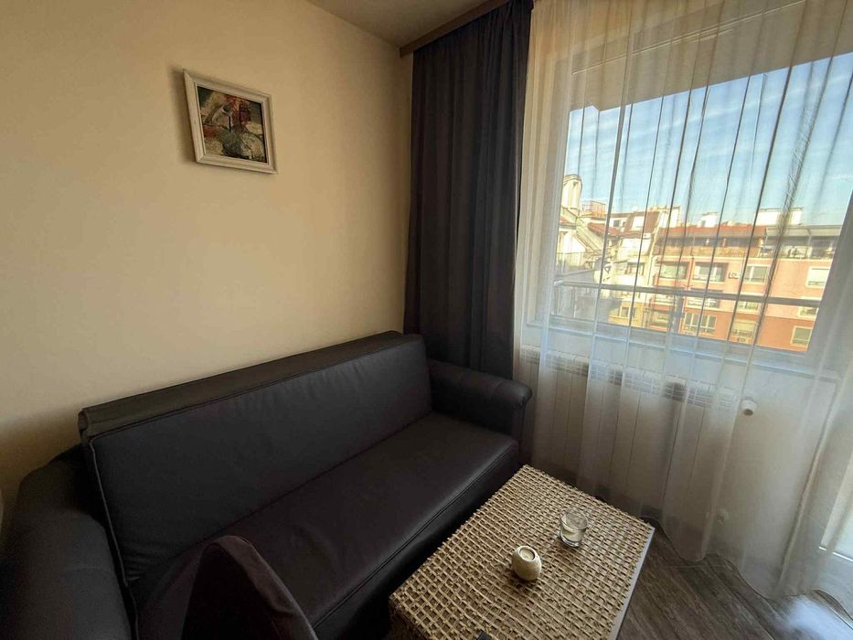 Дава се под наем Двустаен апартамент в София, Белите брези - 50 кв.м за 598.23 € - Снимка #2