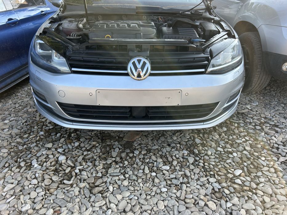 Far stânga xenon Volkswagen Golf 7