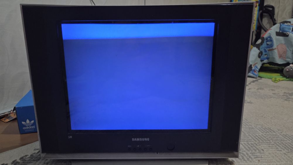 Телевизор самсунг