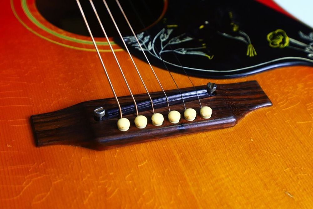 Gibson Hummingbird