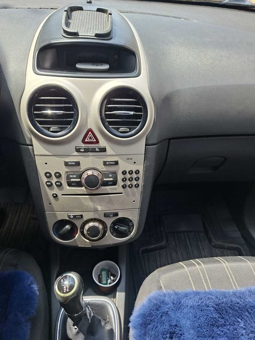 Opel Corsa D 2008