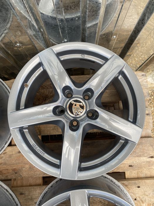 17 цола 5 х 112 мм Мерцедес , Ауди , Шкода , Фолксваген , VW