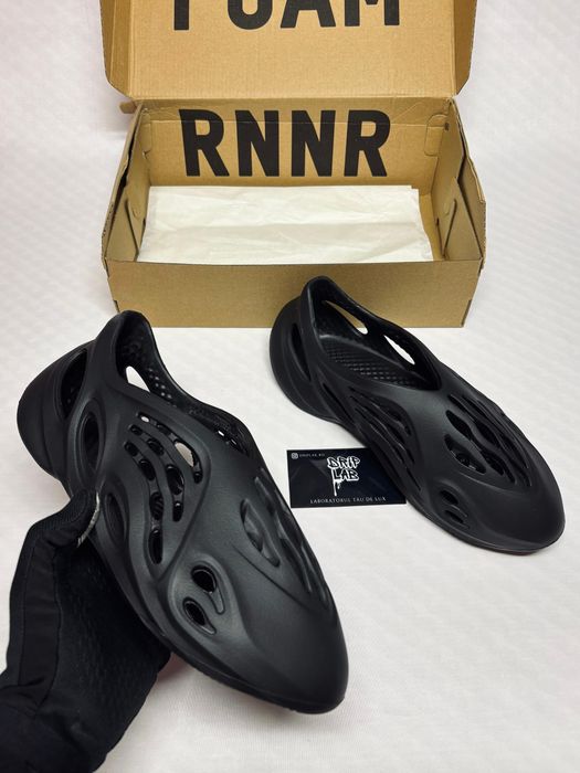 Foam runner negri 42