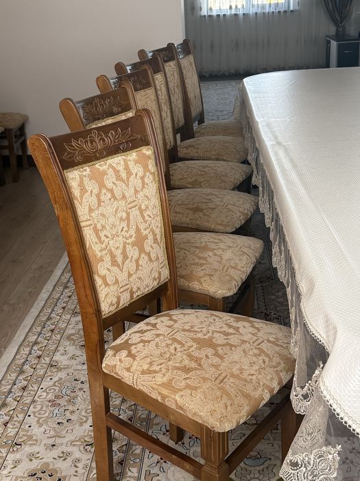 Стульчики в гостиную 16 шт