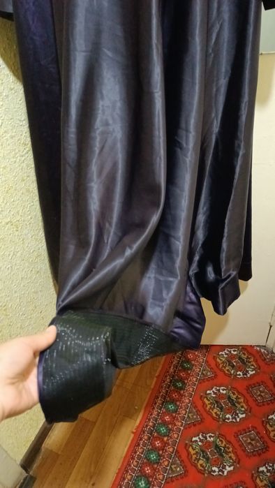 Срочно продам платье очень красивое и нежное