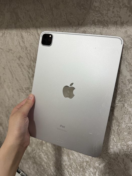 Ipad Pro 11 - inch 256 Gb ( память )