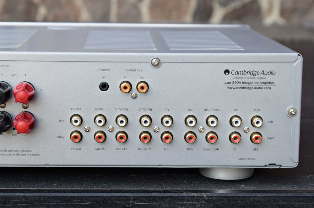 Amplificator Cambridge Audio Azur 550A