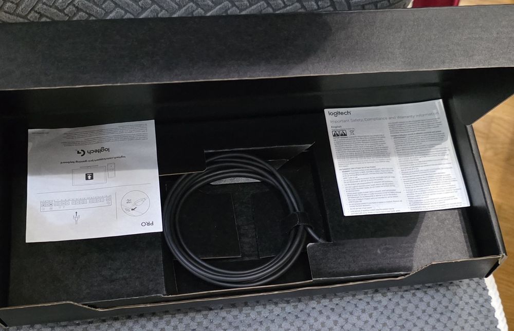 Logitech G Pro чёрный