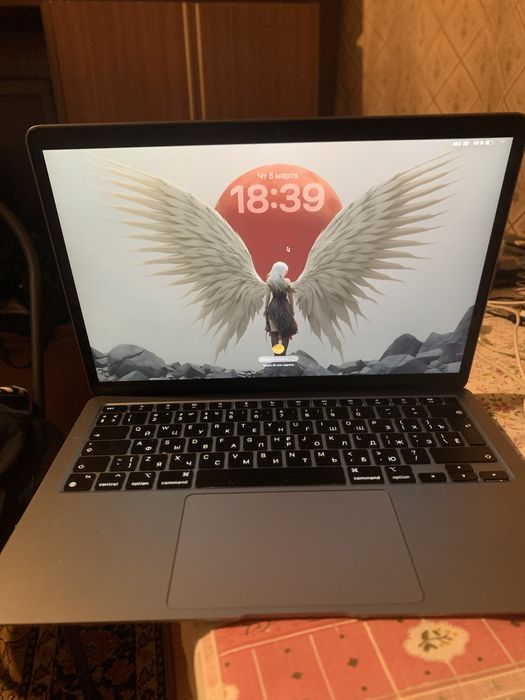 macbook air m1 8/256