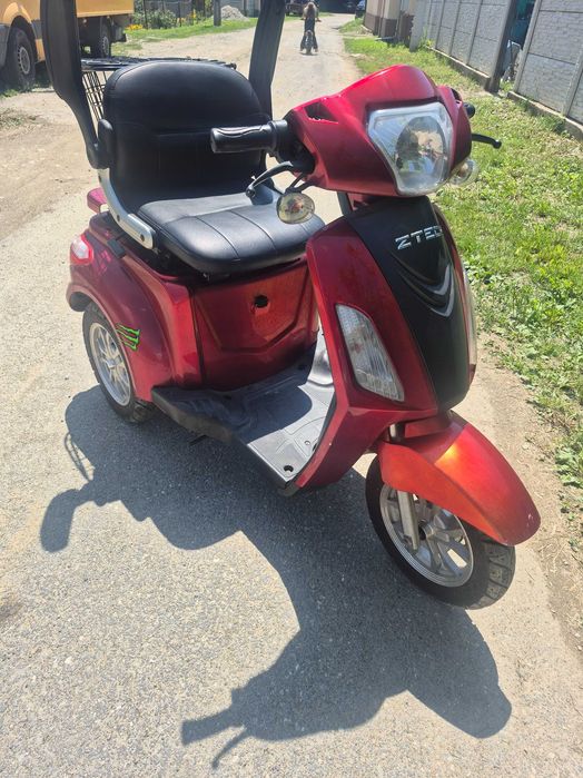Scooter electric