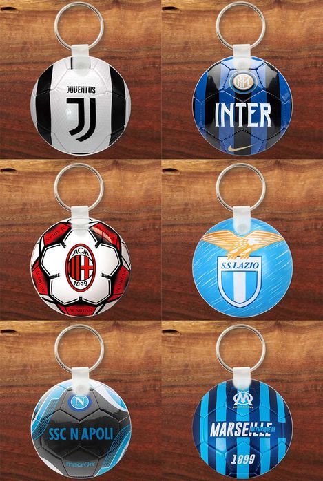 Персонализиран футболен ключодържател – с топка на любим отбор!