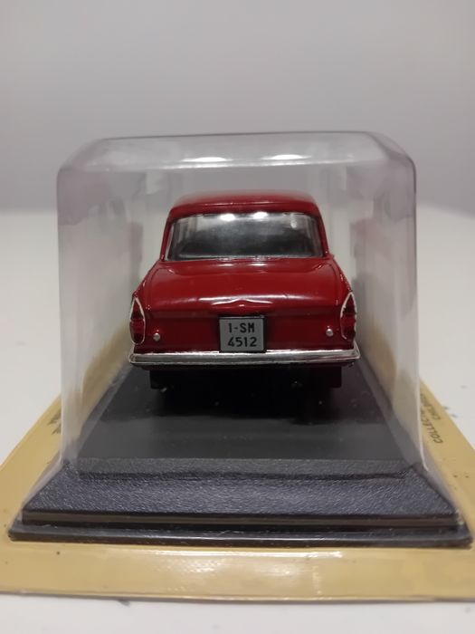 Machetă Moskvitch 408-412