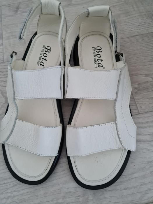 Продам мурской сандали кожанный