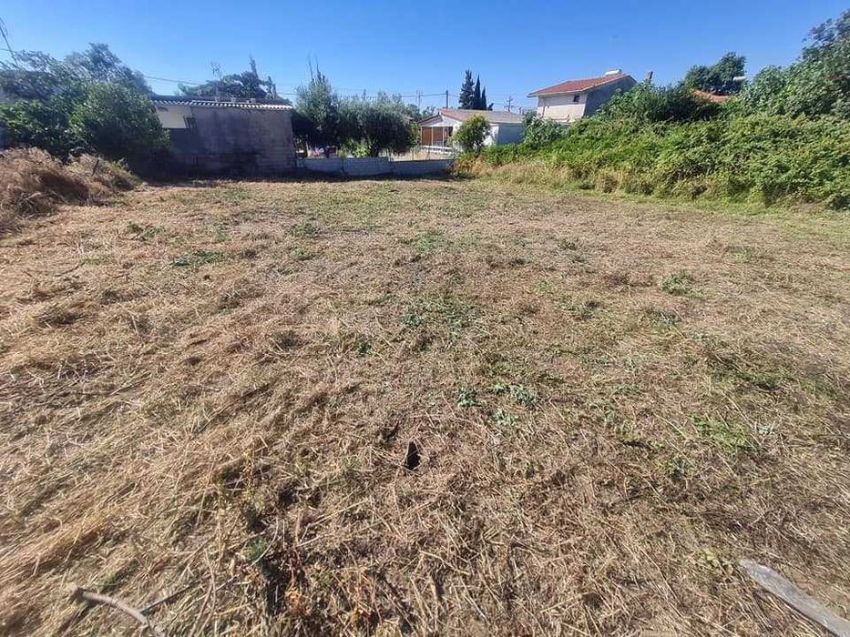 Продава се парцел с площ 350 м2 в Аспровалта, Гърция