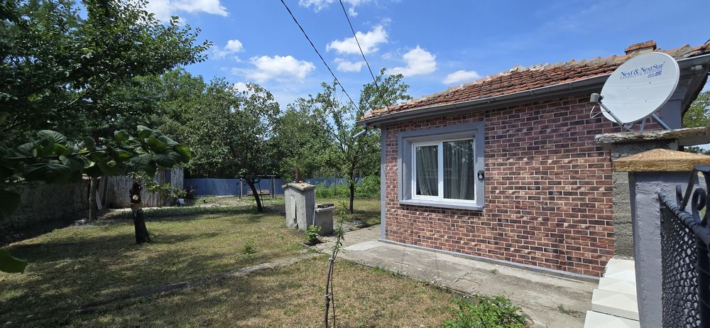 Къща в Патриарх Евтимово