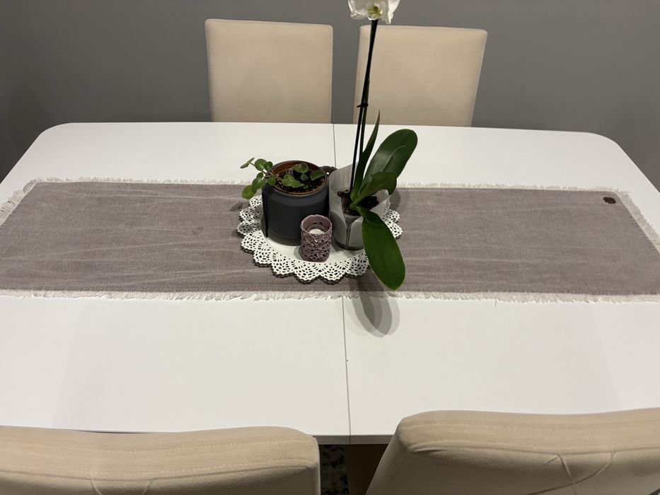 Холна Маса 6 Стола