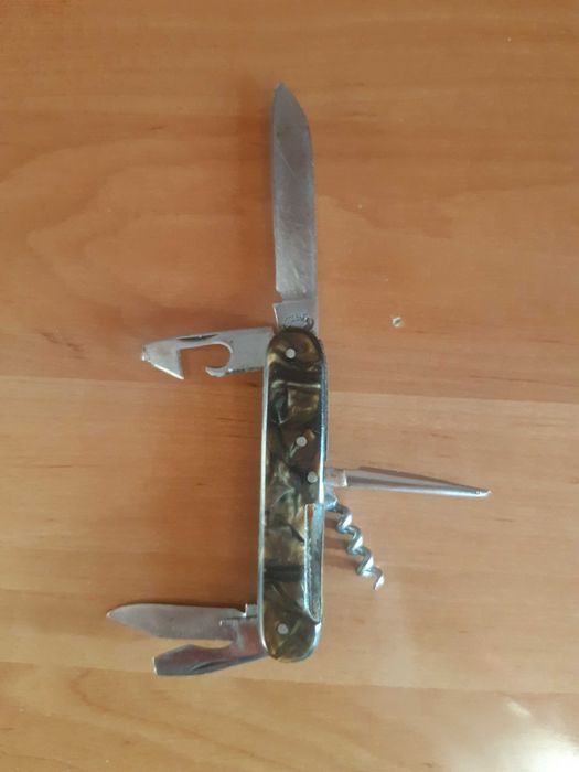 Колекционерски джобни ножчета, Бг производство