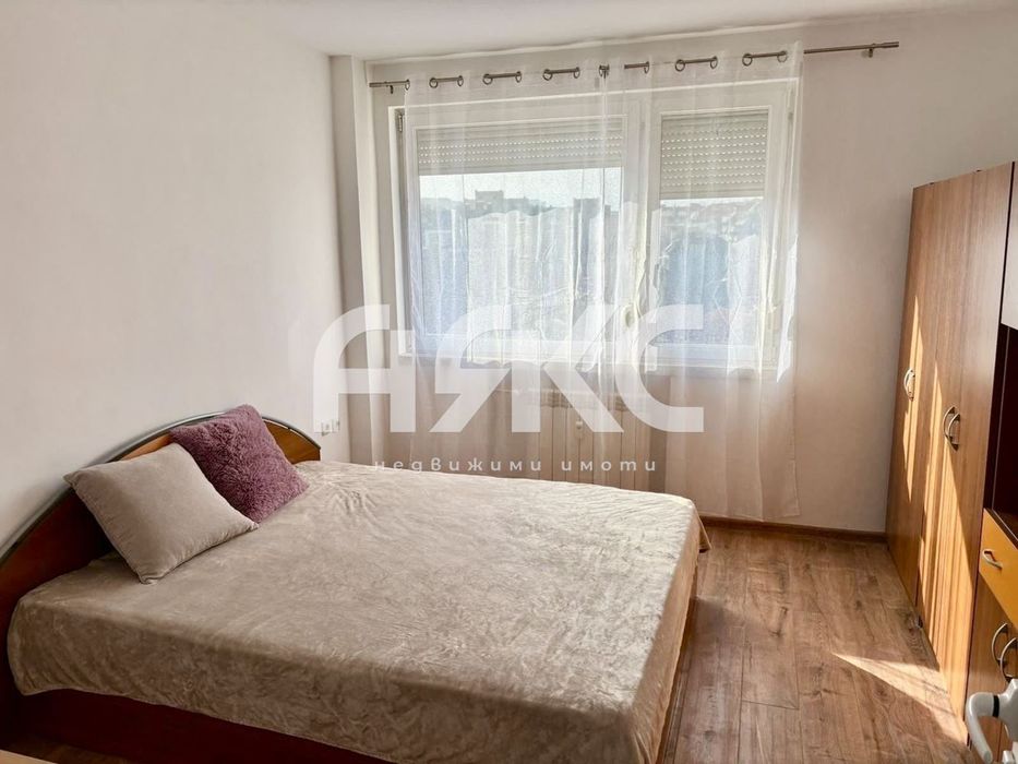 Дава се под наем Тристаен апартамент в София, Хиподрума - 85 кв.м за 657.9 € - Снимка #3