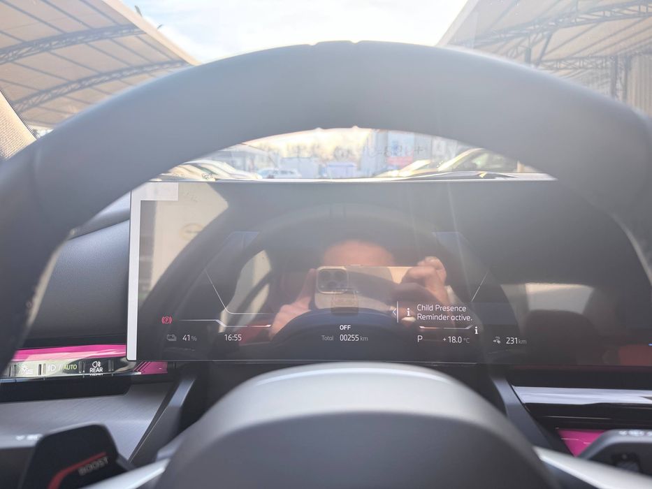 BMW i5 40L M-Sport 2025 yil bez probeg