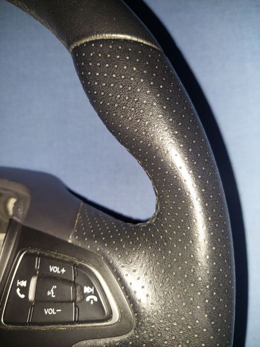 Volan ST focus mk3, Kuga mk2/C-max mk2..ca NOU.pe olx UNICAT!!!