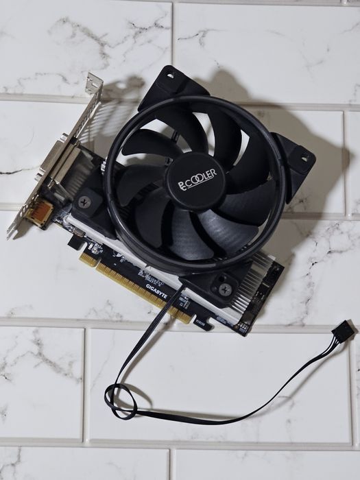 Gigabyte Gtx1650 low profile 4Gb