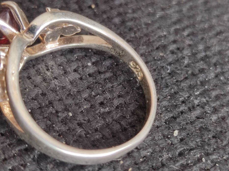 Серебренное кольцо