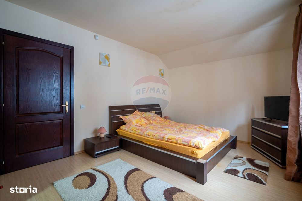 Vila cu 6 camere de vânzare în Predeal