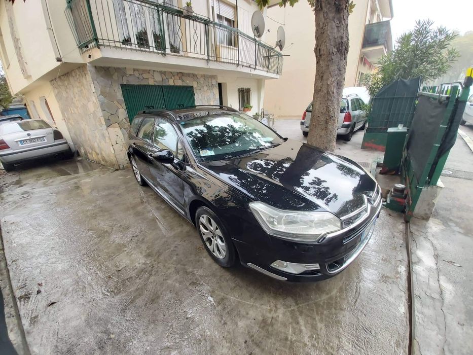 Четири броя Citroen C5 2.0hdi 138 и C5 комби 2.0HDI 163,3.0 241 и 2.7