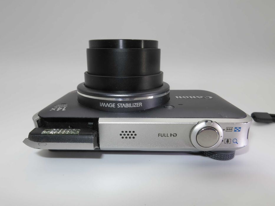 Canon PowerShot SX220 HS ултра компактен цифров фотоапарат с 14x Оптичен Зум, дигитална камера с Full HD в чудесно състояние, работи отлично