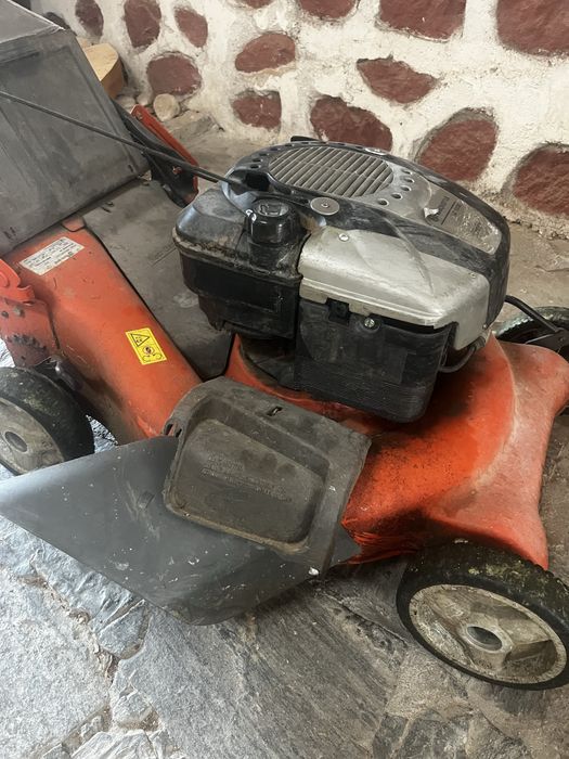 Косачка HUSQVARNA