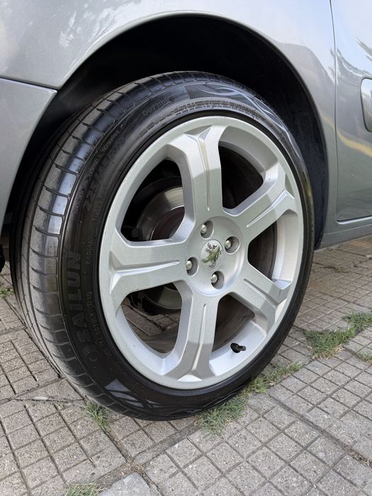 Джанти с гуми PEUGEOT/CITROEN 18цола 4x108