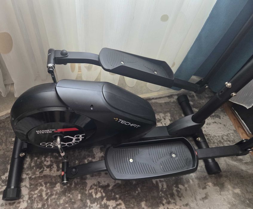 Bicicleta eliptica TECHFIT E300N schimb PS4 slim / pro