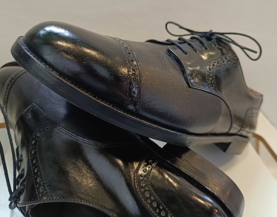 Pantofi derby 40 cap toe lucrati manual Ferradini piele naturala moale