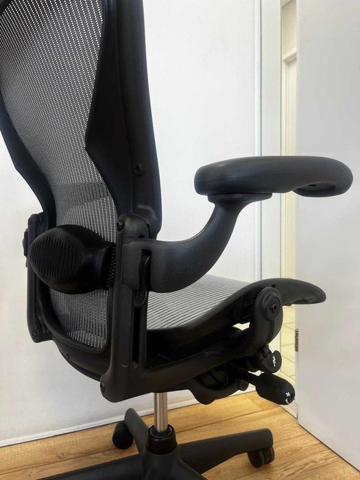 Refurbished Herman Miller Aeron Carbon