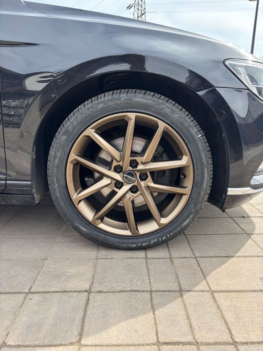 Jante Borbet Bronze Matt VW Passat B8 Skoda Superb Seat Audi Demo R18