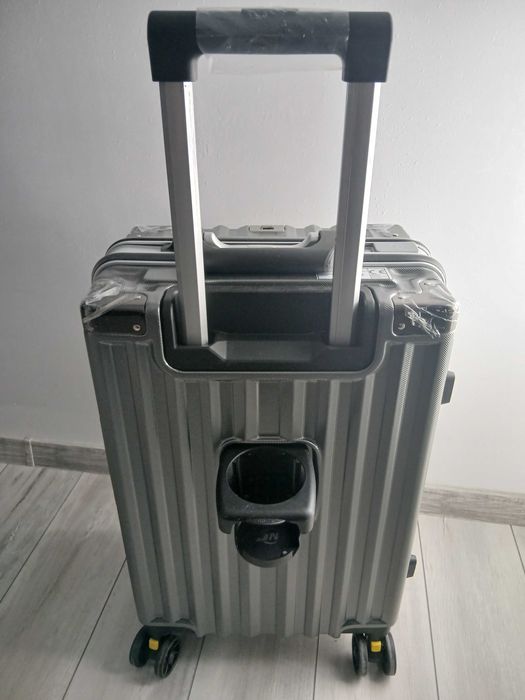 Valiză de mână ușoară de 20 de inch cu cadru din aluminiu