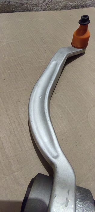 Продам рычаг от Ауди