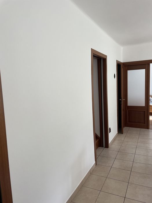 constructii/ lucrari interioare