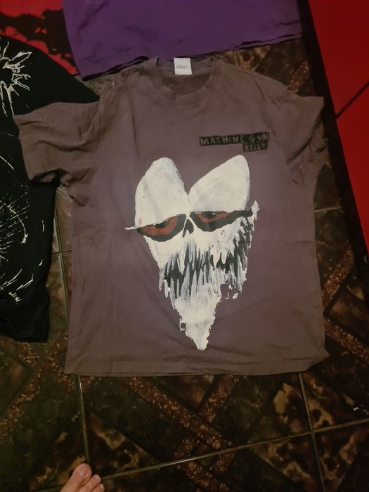 Tricouri mar M și L la 25 lei bucata Timișoara