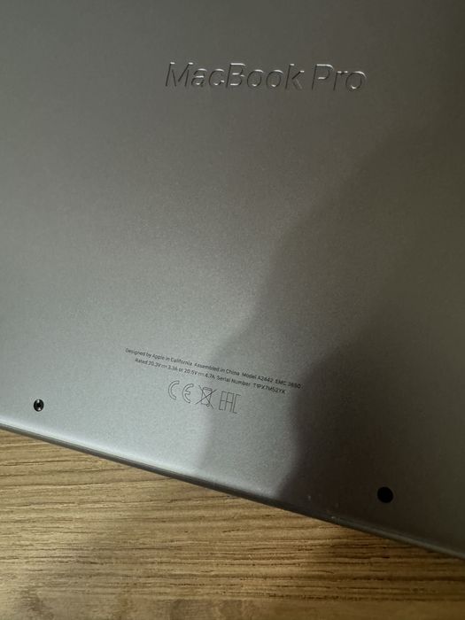 MacBook Pro 14 2021 года