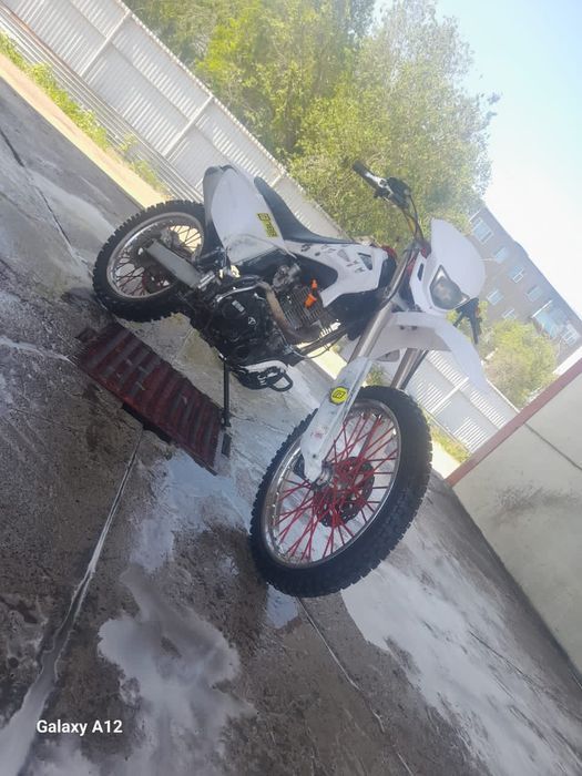 Эндуро 270 кубов